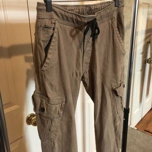 Tan Cargo Joggers 🧡